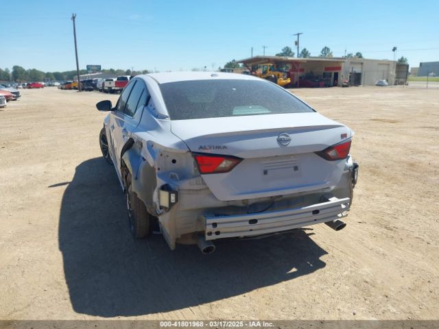 1N4BL4CVXRN326652 Nissan Altima Sr Fwd