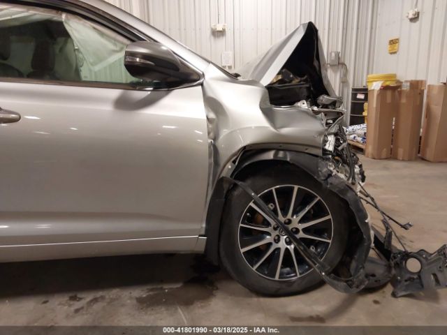 5TDJZRFH7JS551309 Toyota Highlander Se
