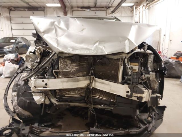 5TDJZRFH7JS551309 Toyota Highlander Se