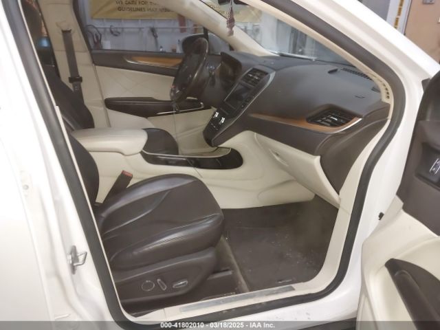 5LMTJ3DH6GUJ11160 Lincoln Mkc Reserve