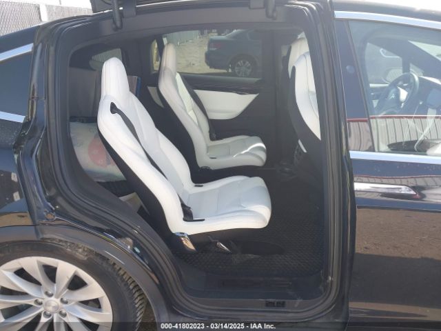 5YJXCBE22KF184504 Tesla Model X 100d/75d/long Range