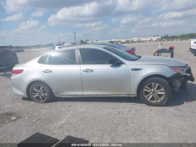 5XXGT4L39JG235287 KIA Optima Lx