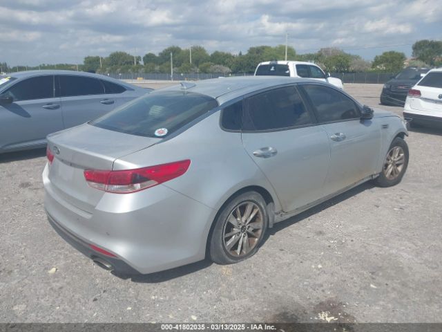 5XXGT4L39JG235287 KIA Optima Lx