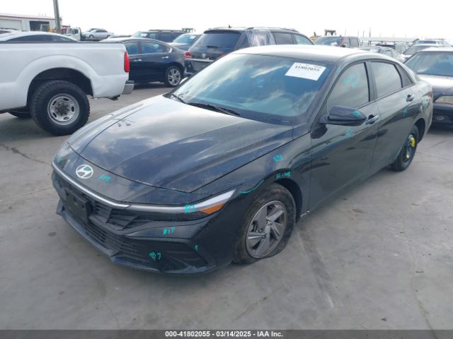 KMHLL4DG0SU852469 Hyundai ELANTRA SE