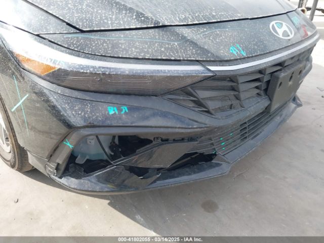 KMHLL4DG0SU852469 Hyundai ELANTRA SE