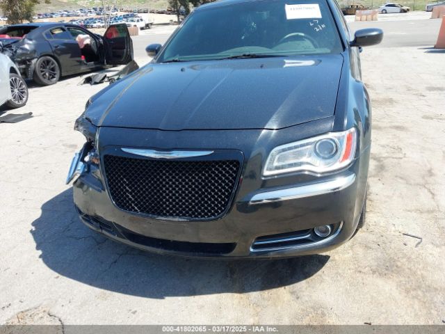 2C3CCARG0EH136534 Chrysler 300