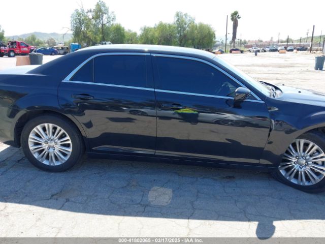 2C3CCARG0EH136534 Chrysler 300