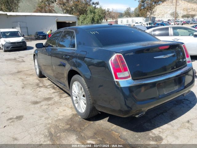 2C3CCARG0EH136534 Chrysler 300
