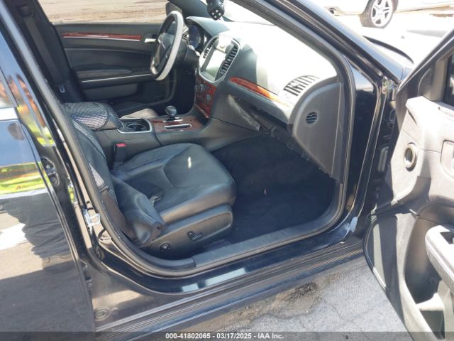 2C3CCARG0EH136534 Chrysler 300