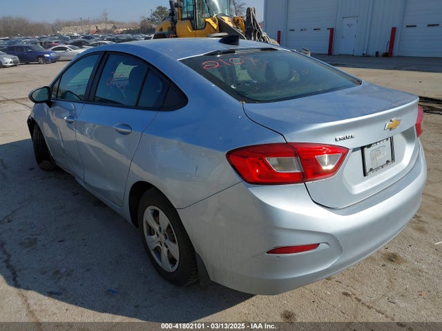 1G1BC5SM8J7228102 Chevrolet Cruze Ls Auto