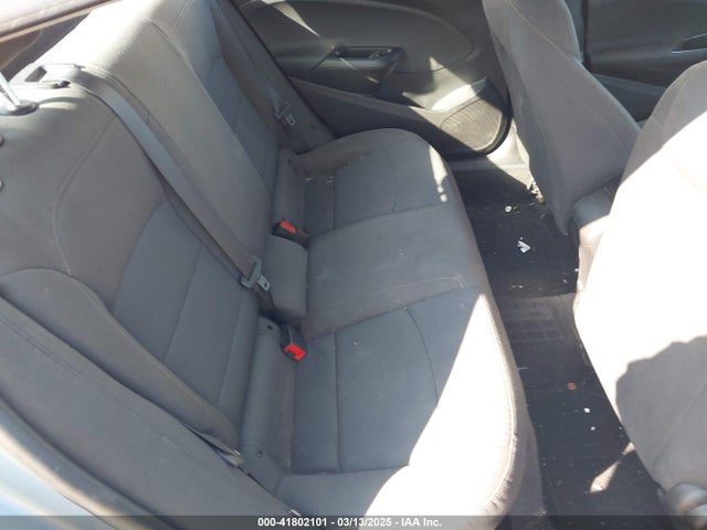 1G1BC5SM8J7228102 Chevrolet Cruze Ls Auto