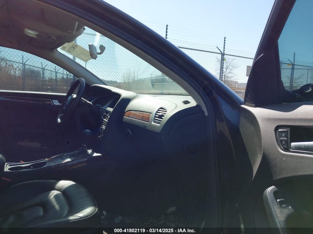 2010 AUDI A4 WAUAFAFL3AN044196 Photo 4