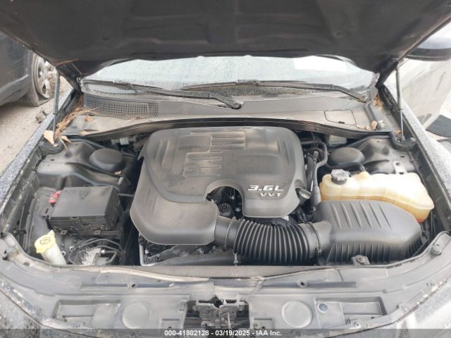 2019 CHRYSLER 300 2C3CCAAG8KH728996 Photo 9