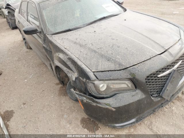 2019 CHRYSLER 300 2C3CCAAG8KH728996 Photo 5