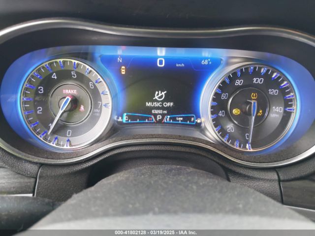 2019 CHRYSLER 300 2C3CCAAG8KH728996 Photo 6