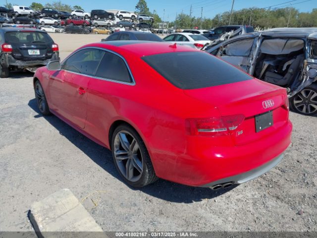 2011 AUDI S5 WAUVVAFR0BA046425 Photo 2