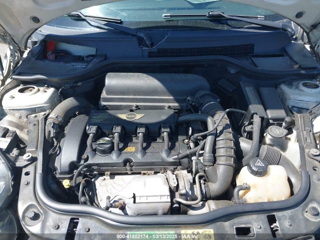 2010 MINI COOPER S WMWMS3C57ATY51245 Photo 9