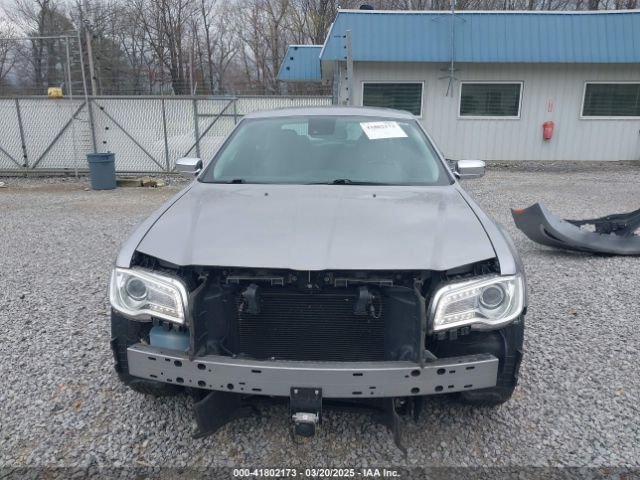 2C3CCAKG3JH302274 Chrysler 300 Limited Awd