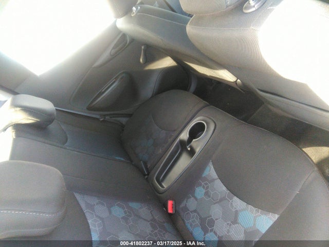 KL8CB6SA1HC801149 Chevrolet Spark Ls Cvt