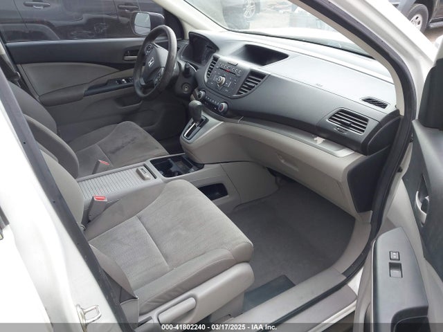 5J6RM4H33EL006585 Honda CR-V LX