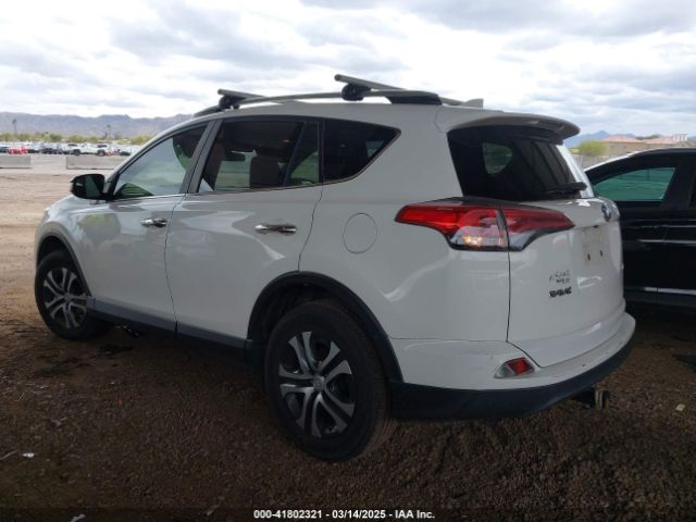 JTMZFREV5HJ707504 Toyota RAV4 LE