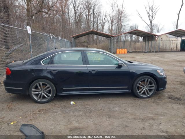 1VWDT7A34HC072076 Volkswagen Passat 1.8t R-line