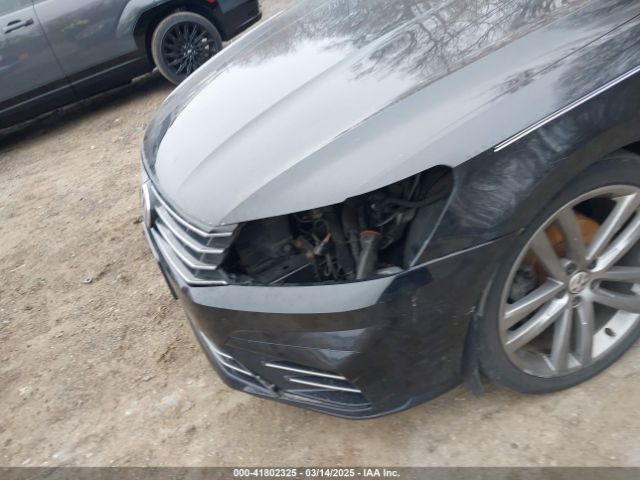 1VWDT7A34HC072076 Volkswagen Passat 1.8t R-line