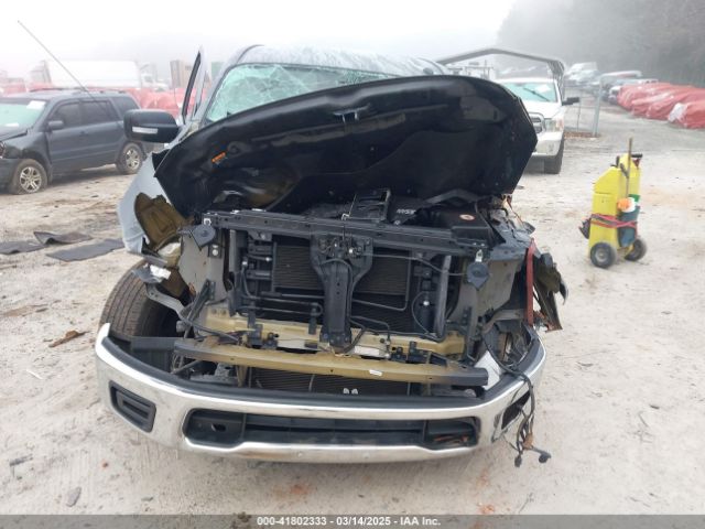 1N6AA1EK9KN512568 Nissan TITAN SV