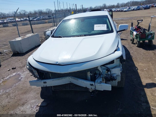 2G1115S35G9116258 Chevrolet Impala 2lt