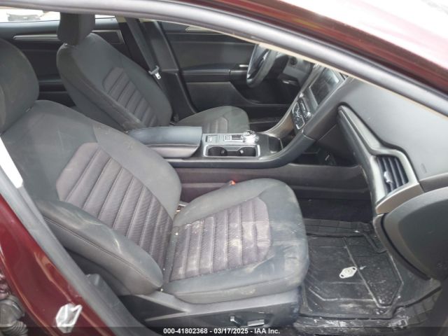 3FA6P0H77HR220552 Ford FUSION SE