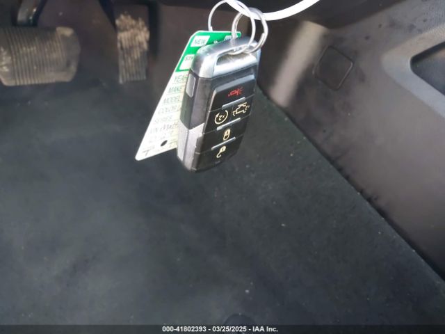 1C6RRERT1NN475598 RAM 1500 Laramie  4x2 6'4 Box