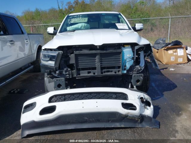 1C6RRERT1NN475598 RAM 1500 Laramie  4x2 6'4 Box