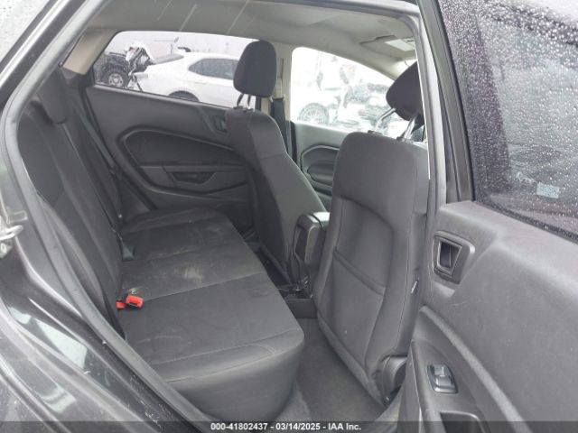 3FADP4BJ3JM127274 Ford FIESTA SE