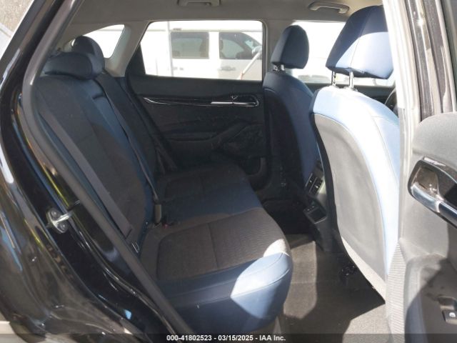 KNDEU2AA7R7502828 KIA SELTOS S