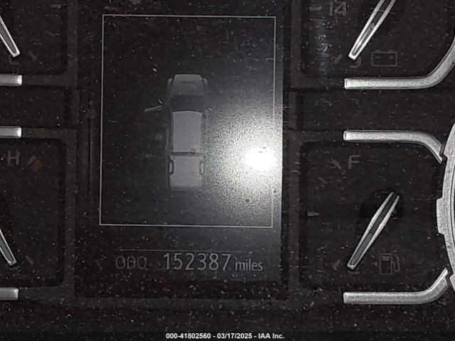5TFTY5F11JX010242 Toyota Tundra Sr5 5.7l V8