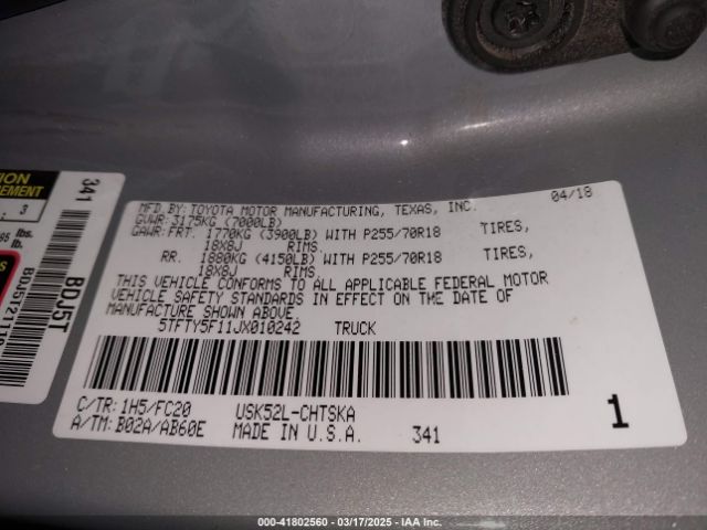 5TFTY5F11JX010242 Toyota Tundra Sr5 5.7l V8