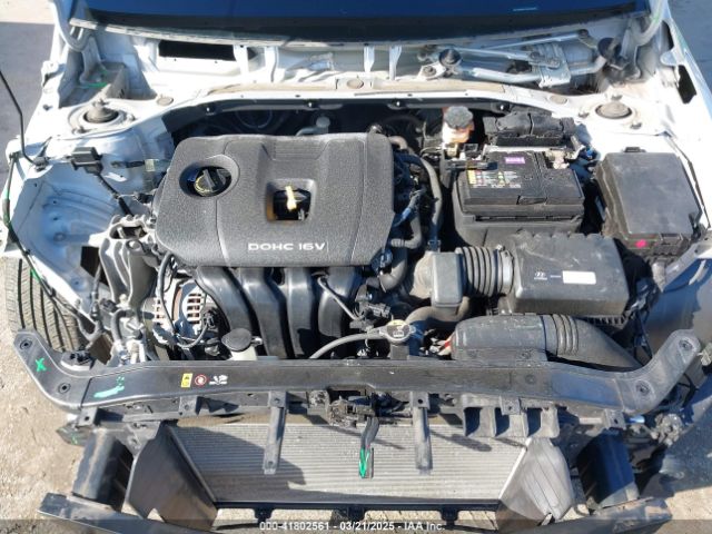 KMHD84LF9HU384846 Hyundai 2017