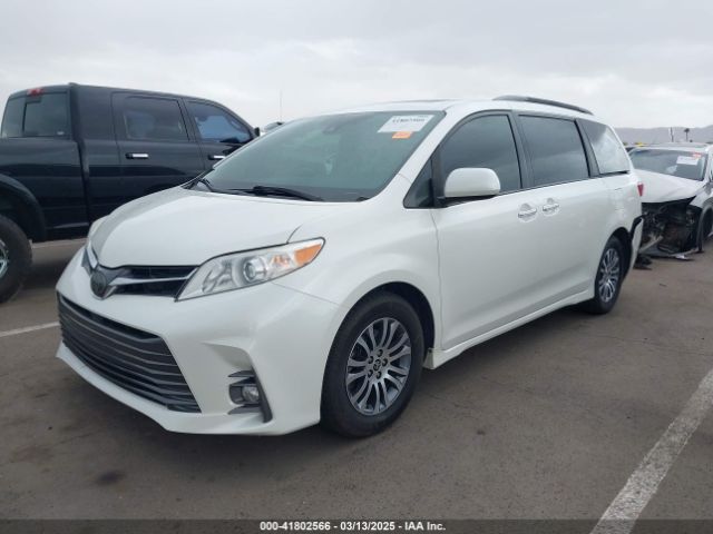5TDYZ3DC4LS080497 Toyota SIENNA XLE