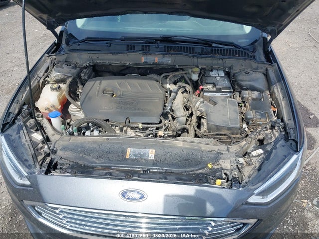 3FA6P0HDXHR263238 Ford FUSION SE