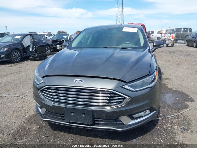 3FA6P0HDXHR263238 Ford FUSION SE