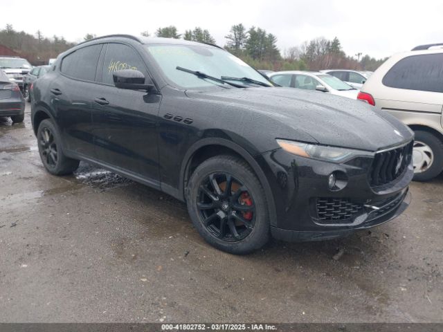 2017 MASERATI LEVANTE ZN661XUA6HX250718