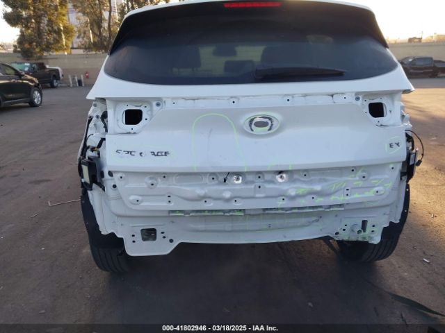 KNDPN3AC2M7854124 KIA Sportage Ex