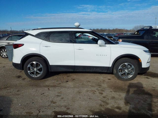 3GNKBHR42RS168422 Chevrolet Blazer Awd 2lt