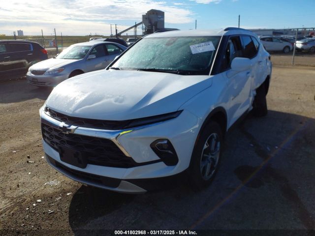 3GNKBHR42RS168422 Chevrolet Blazer Awd 2lt