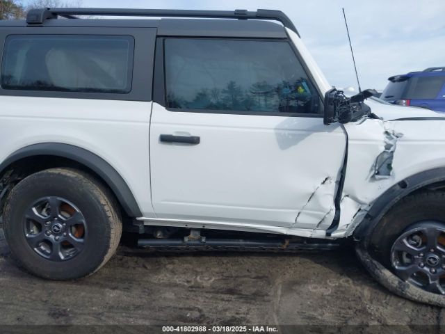 1FMDE5AH2NLB64677 Ford Bronco