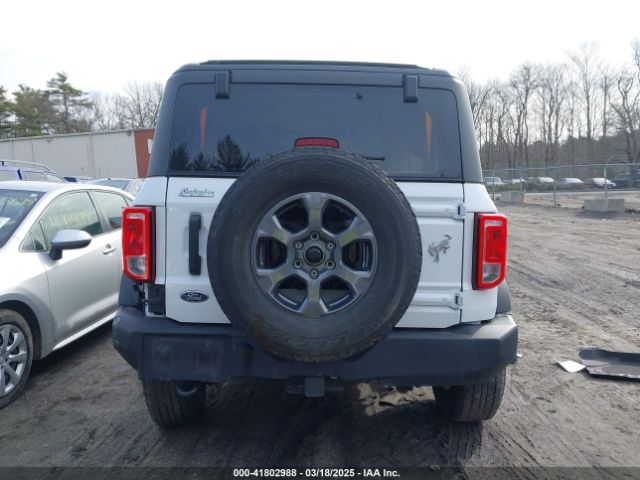 1FMDE5AH2NLB64677 Ford Bronco