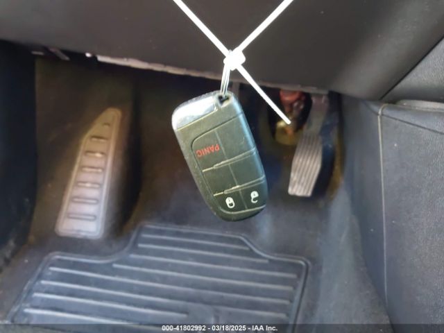 ZACCJABB4JPJ03414 Jeep Renegade Latitude Fwd
