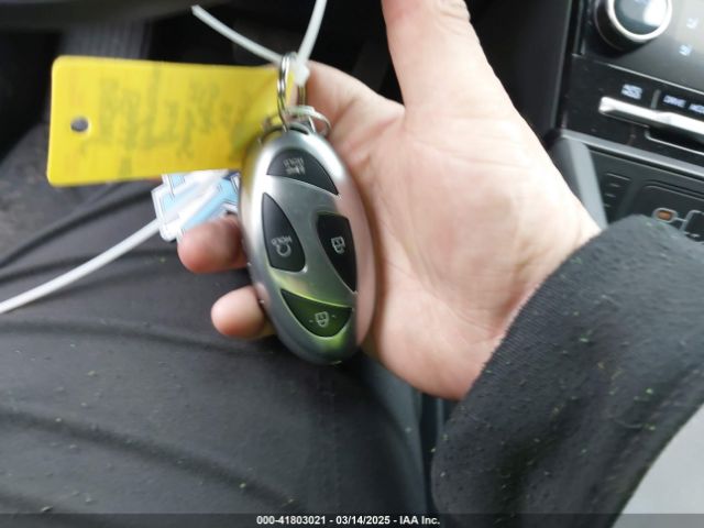 5NMP5DGL6SH093018 Hyundai Santa Fe Calligraphy
