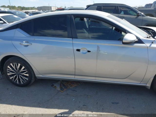 1N4BL4DV9PN302368 Nissan Altima Sv Fwd