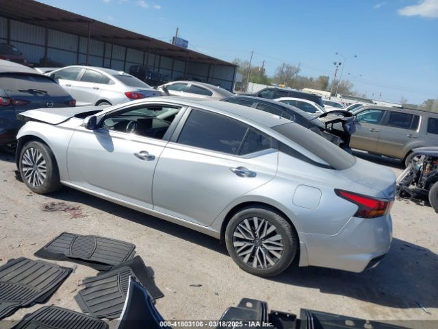 1N4BL4DV9PN302368 Nissan Altima Sv Fwd